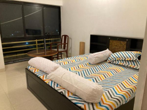 River Facing lovely 3BR condo